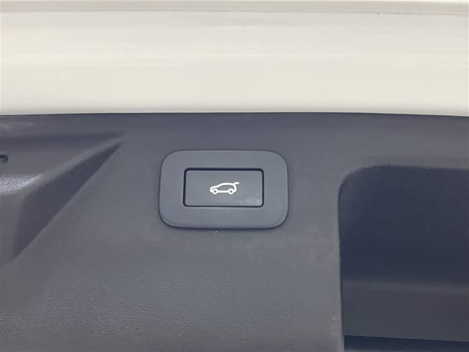 Land Rover Discover sports