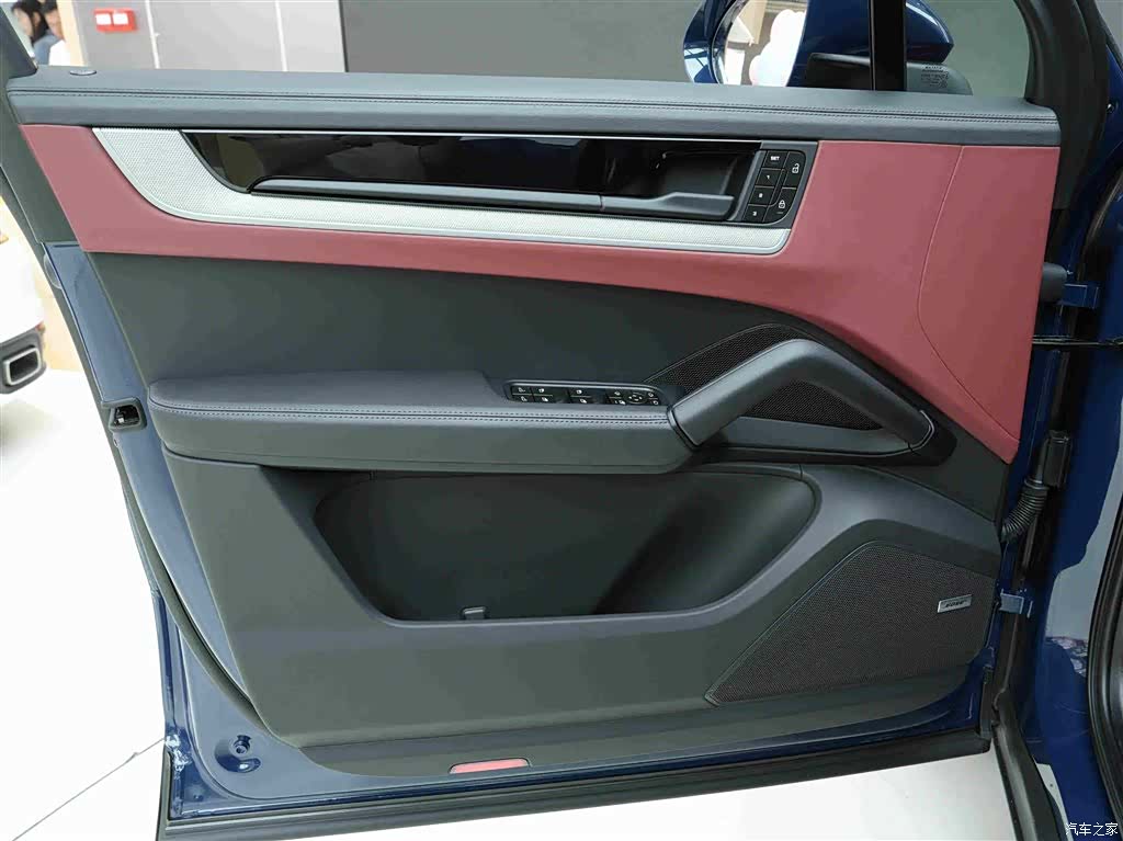 Porsche Cayenne, 2024 15