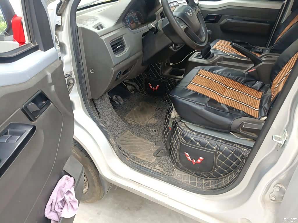 Wuling L3C, 2020 13