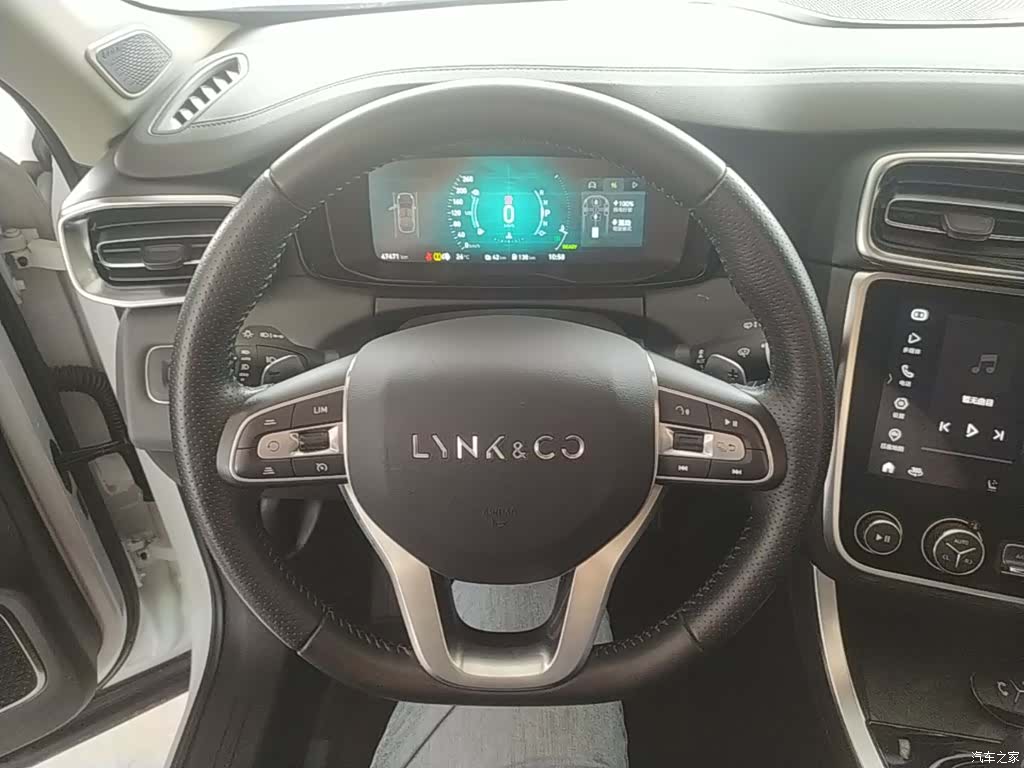 Lynk & Co 01, 2019 11
