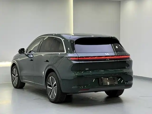 Li Auto Ideal L6