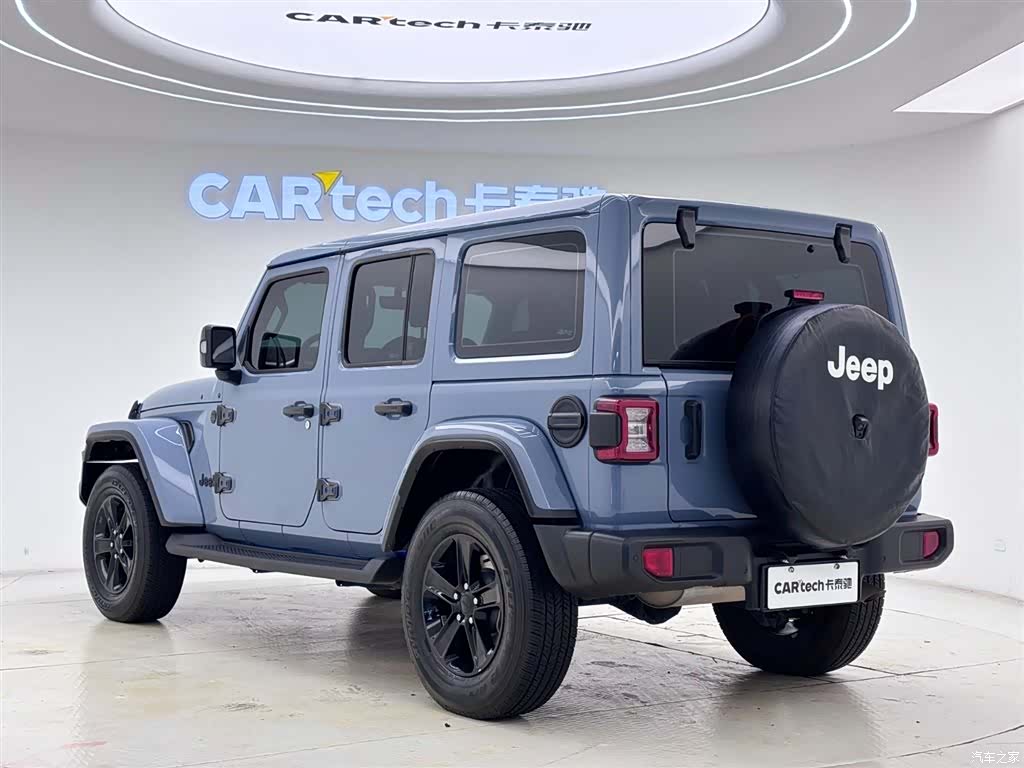 Jeep Wrangler, 2023 13