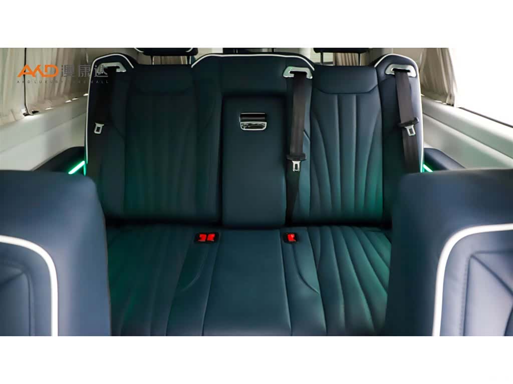 Lincoln Navigator, 2021 9