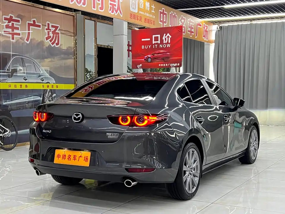 Mazda 3 Angkesaila