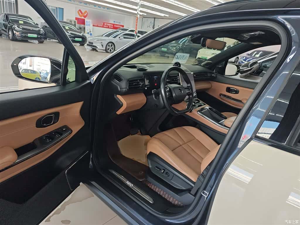 NIO ES8, 2022 10