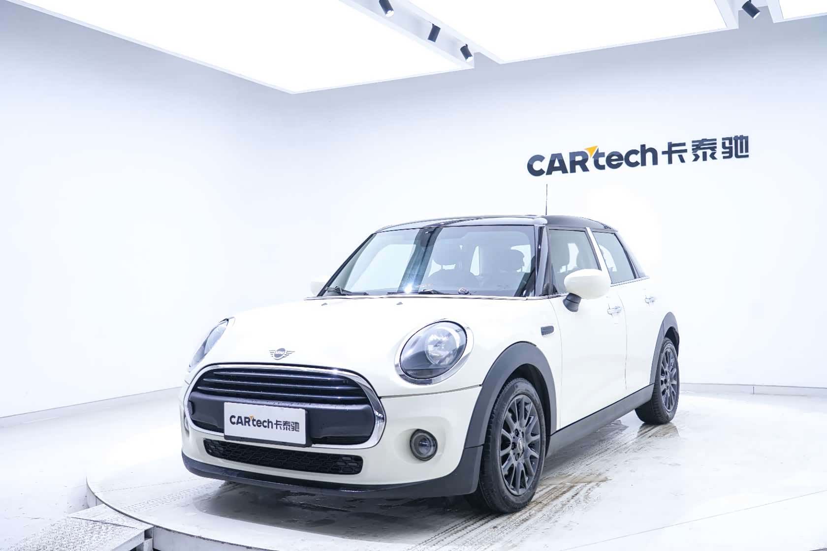 Mini ONE, 2019 9