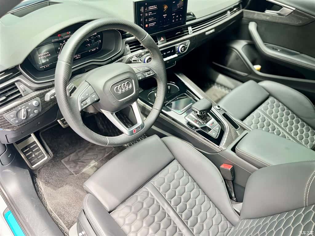 Audi RS4, 2022 8