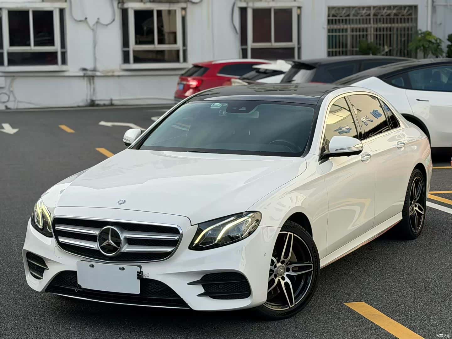 Mercedes-Benz E-Class, 2016 1