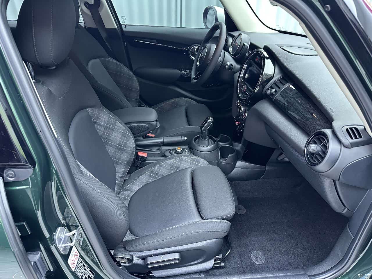 Mini Cooper, 2019 9