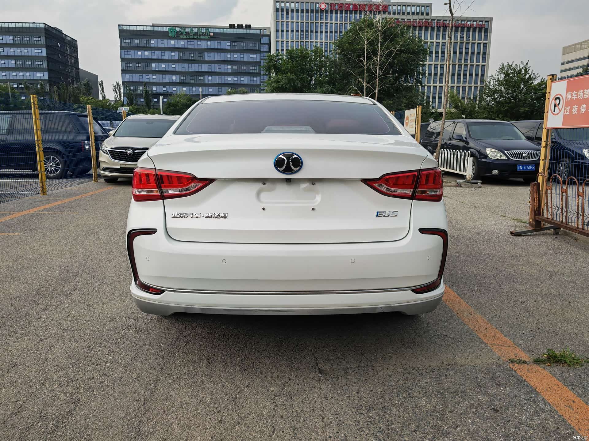 BAIC EU5, 2018 15