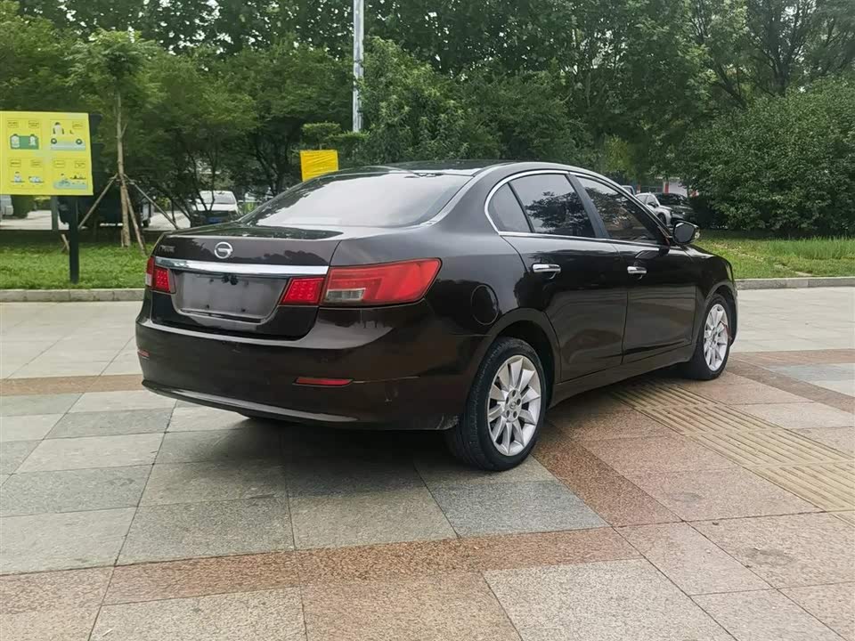Trumpchi Trumpchi GA5
