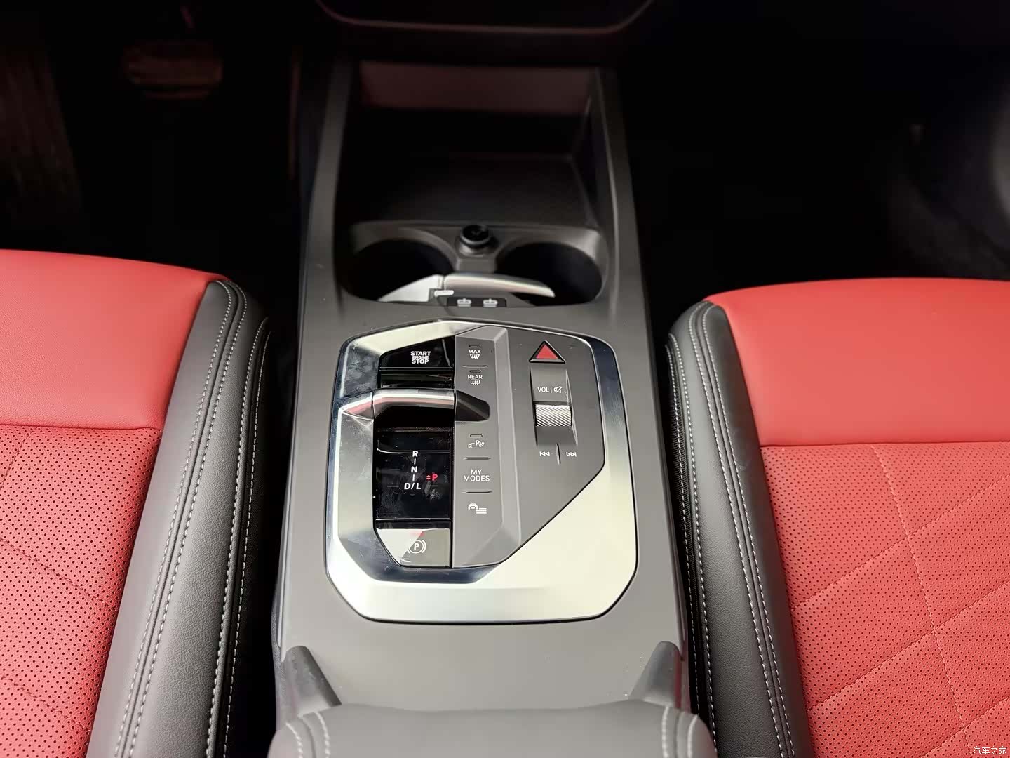 BMW 2 Series, 2025 12