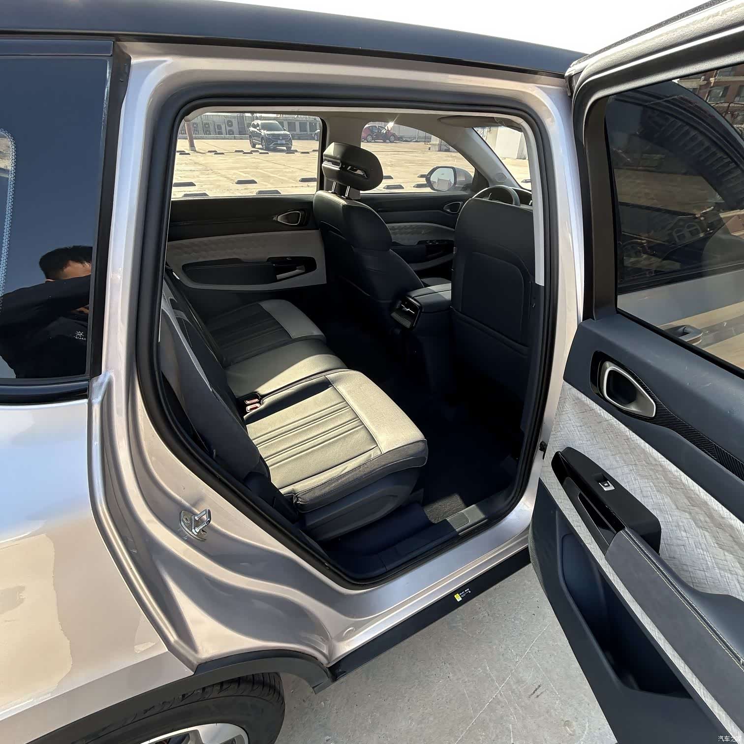 Wuling RM-5, 2020 6