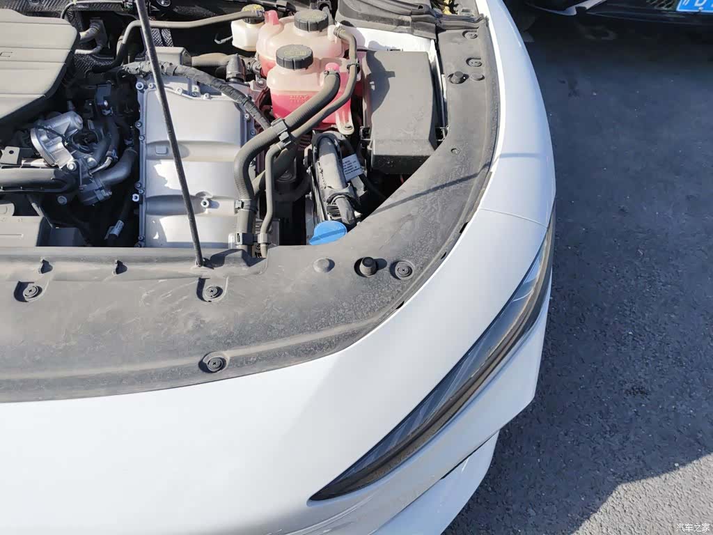 Roewe D7, 2025 22