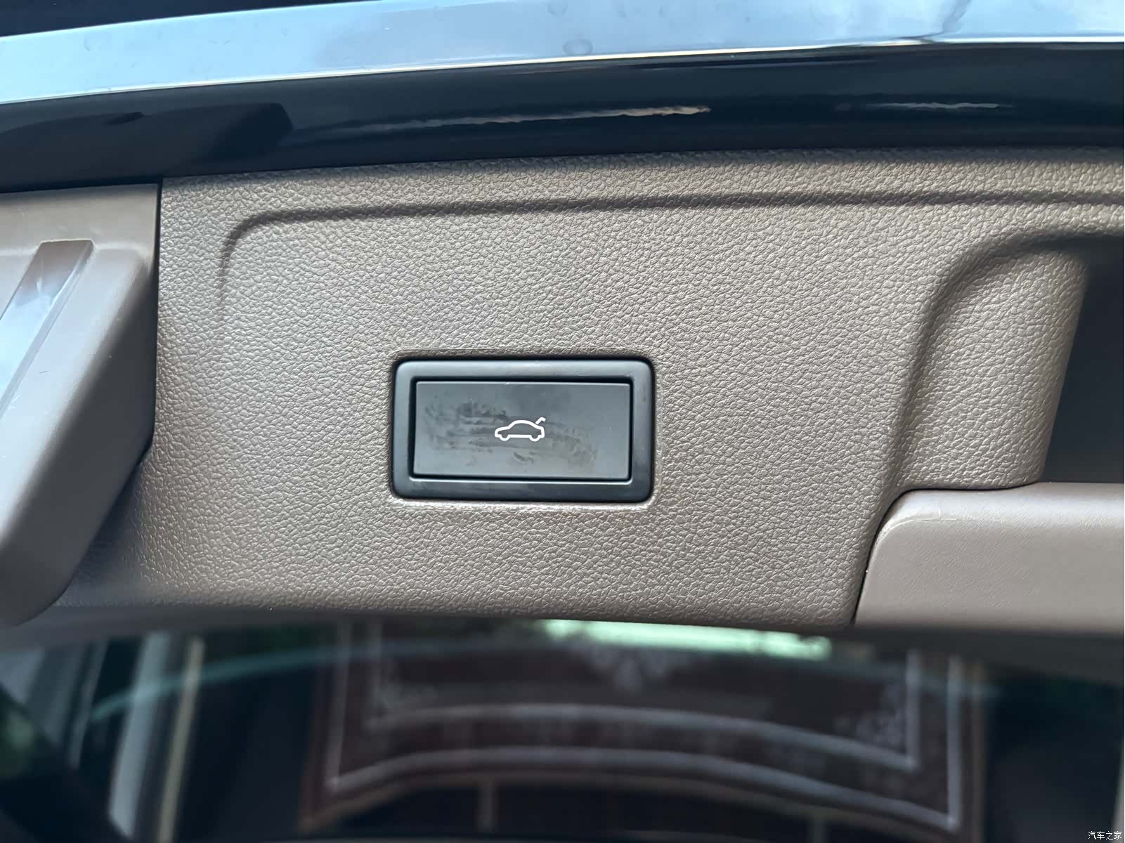Volkswagen Viloran, 2022 18