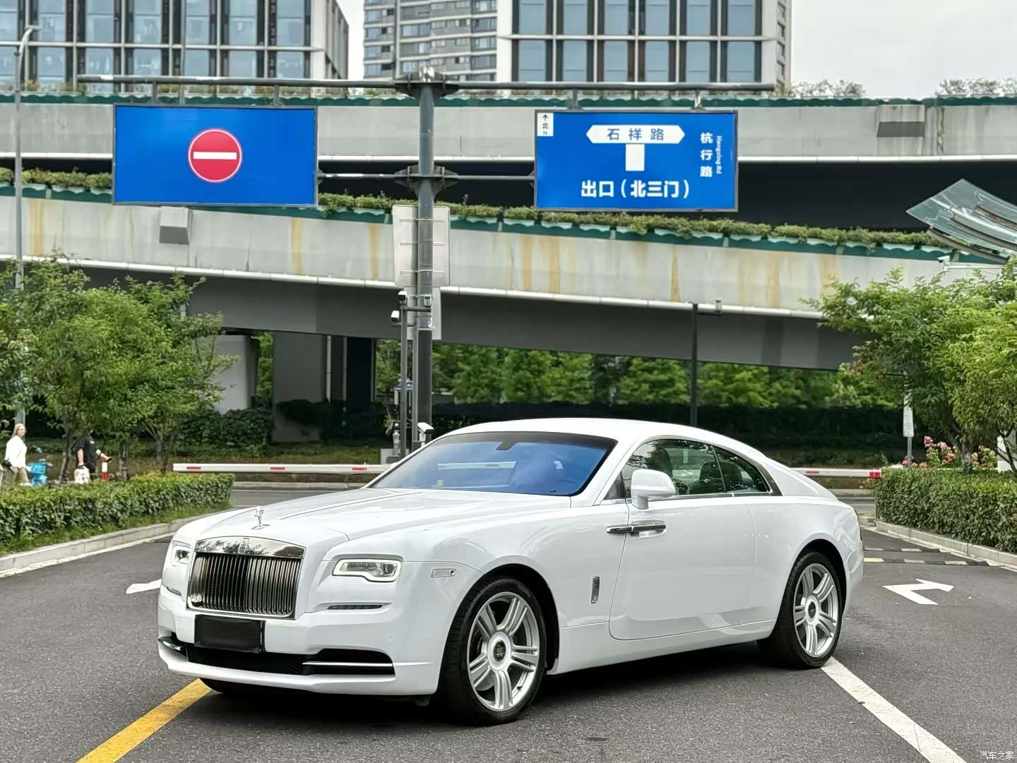 Rolls-Royce Wraith