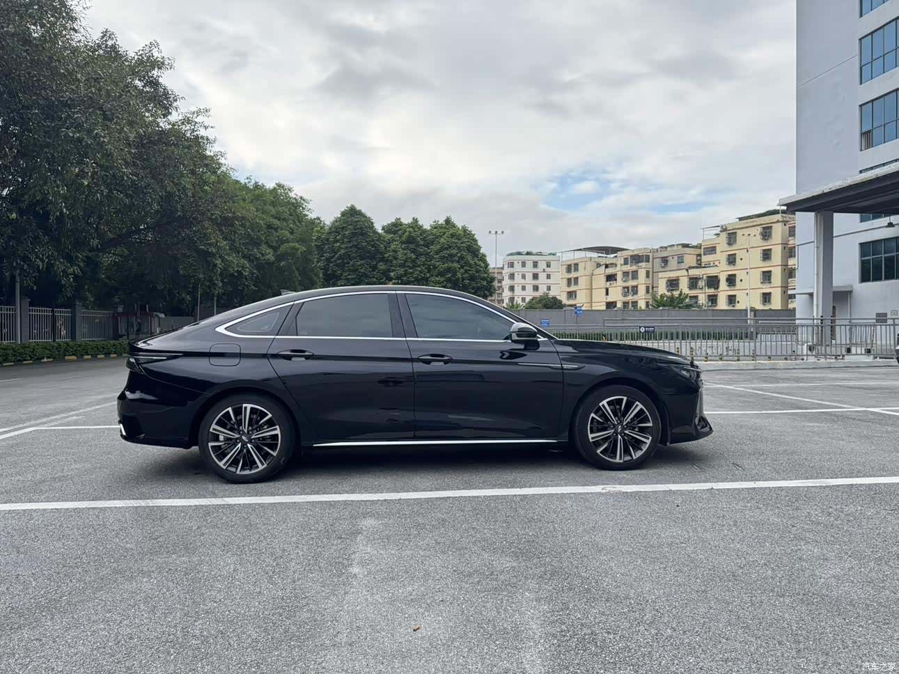 Chery Arrizo 8, 2023 41