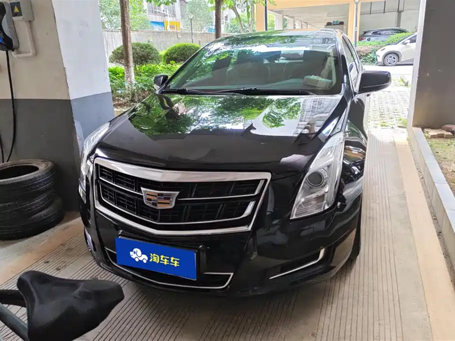 Cadillac XTS