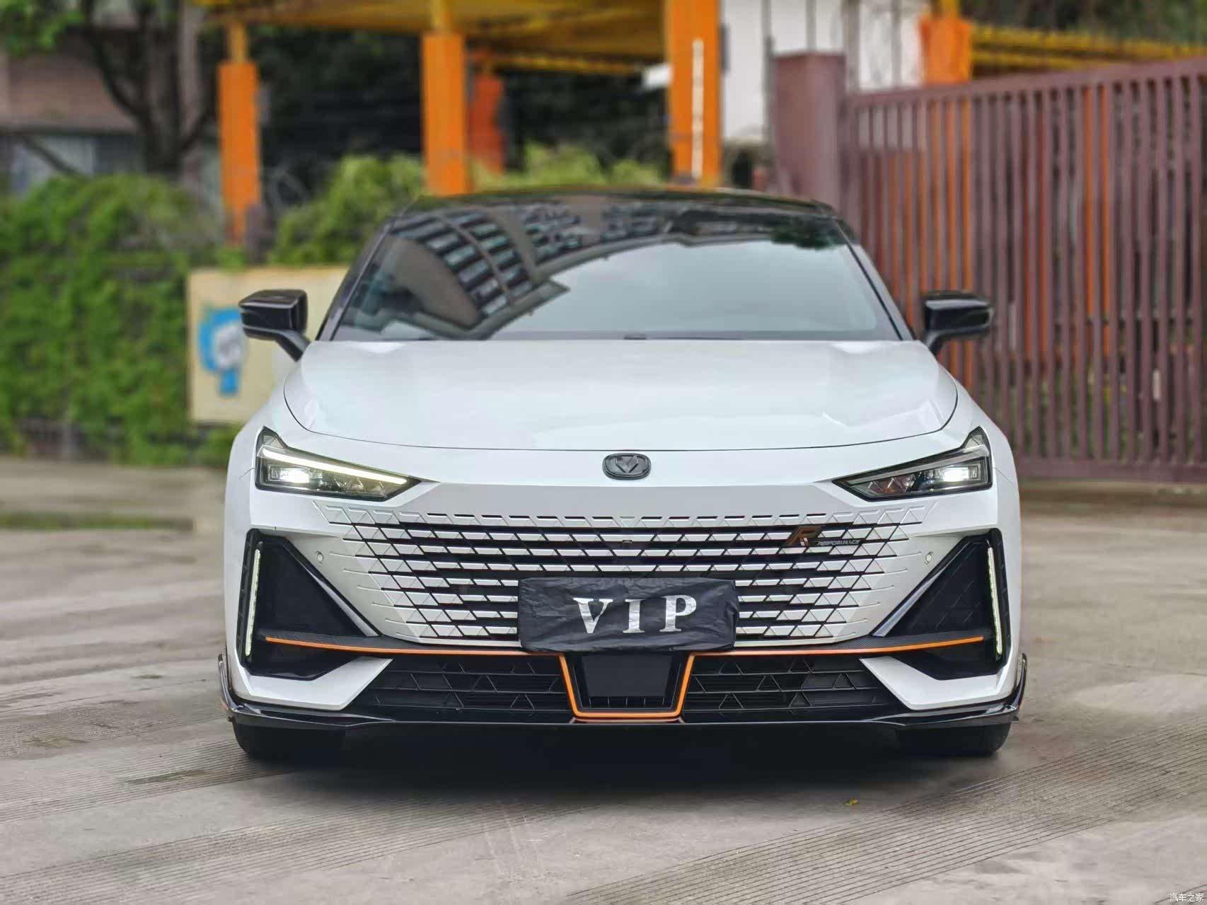 Changan UNI-V, 2024 2