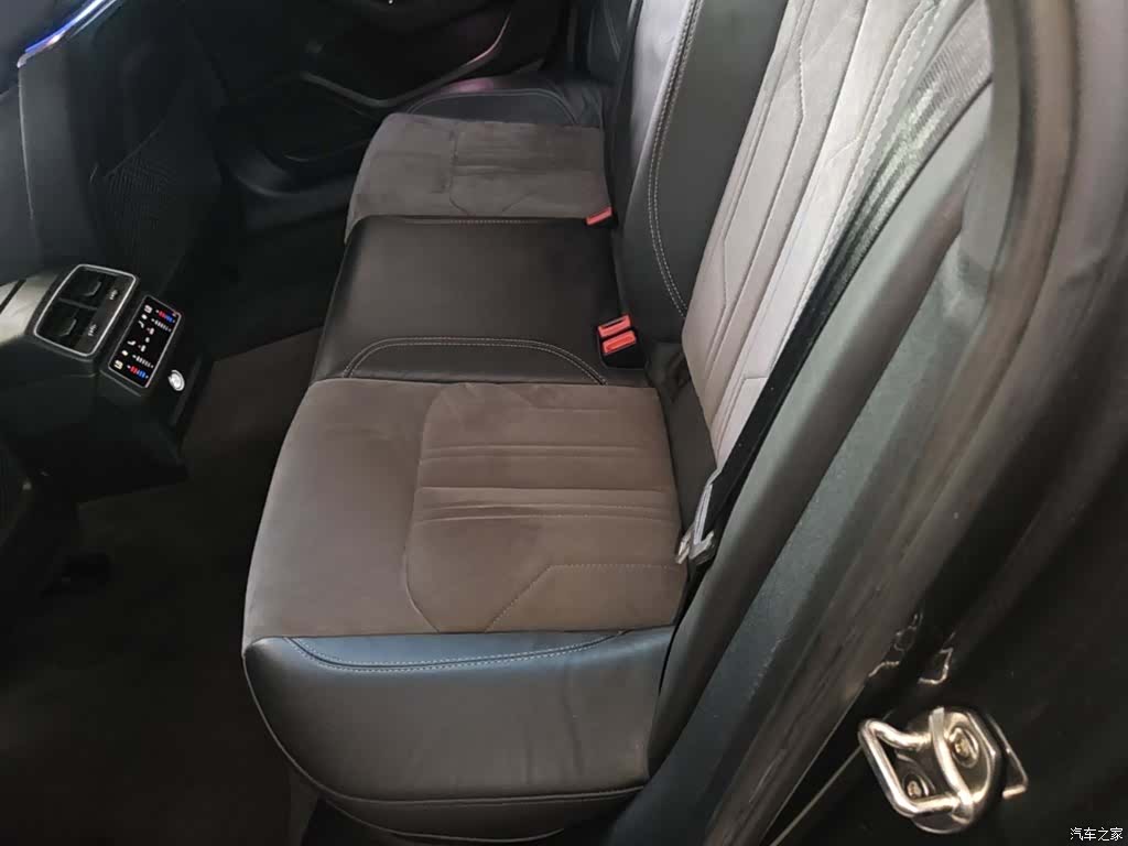 Audi A6L, 2021 17