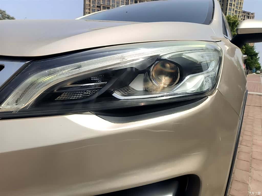 Geely Emgrand, 2018 24