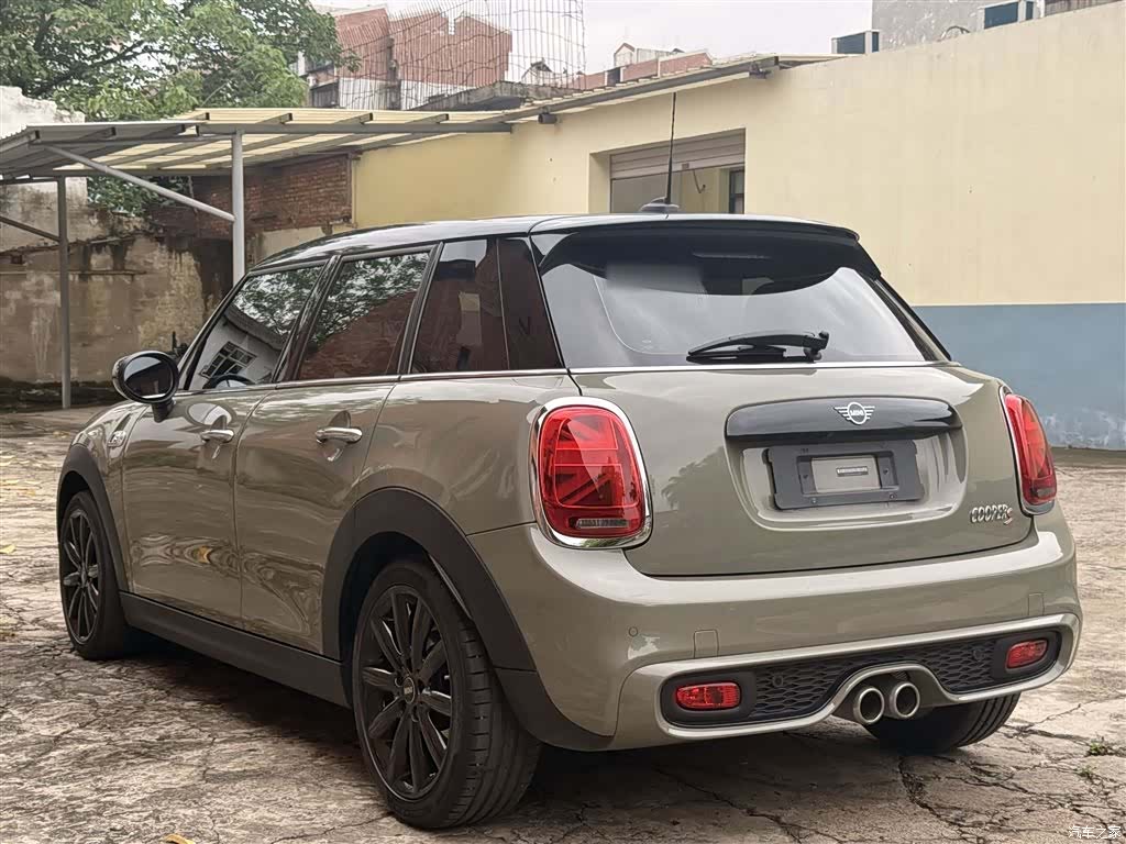 Mini Cooper, 2020 13