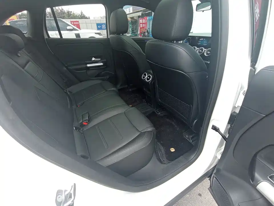 Mercedes-Benz EQA Mercedes-Benz EQA