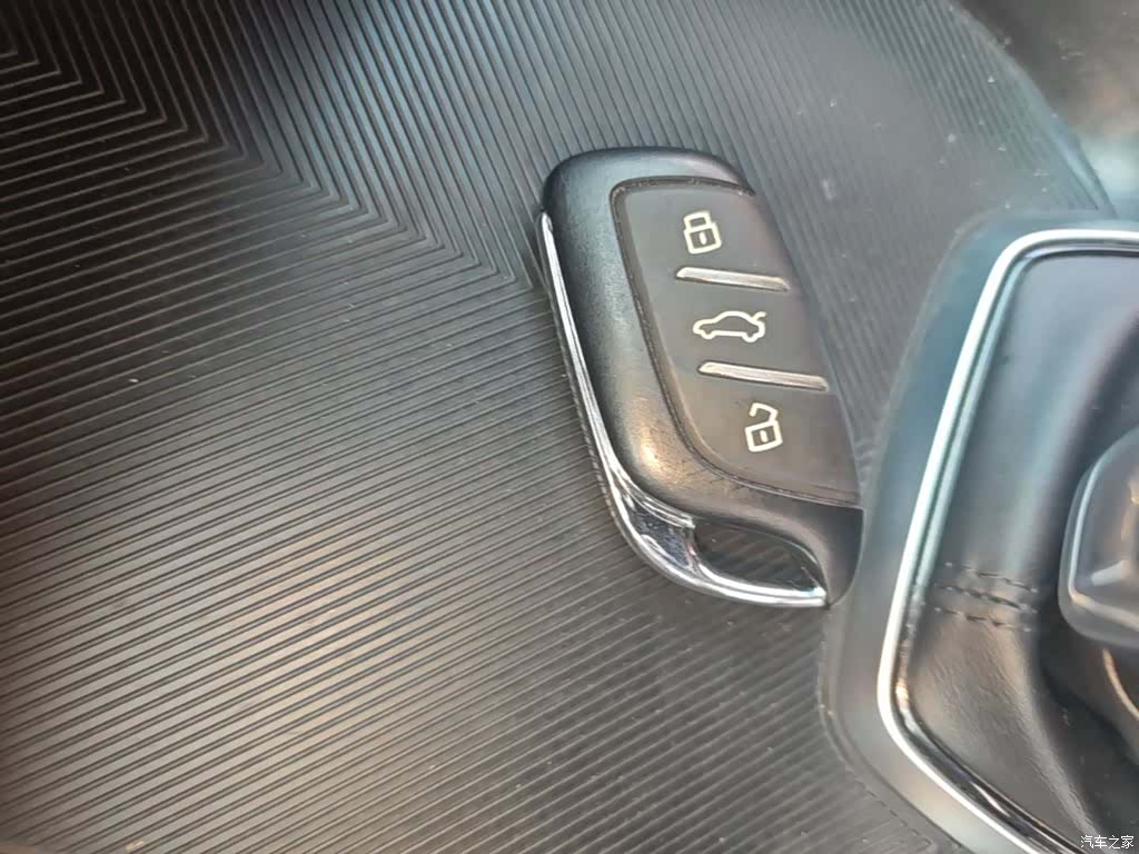 MG MG5, 2024 9