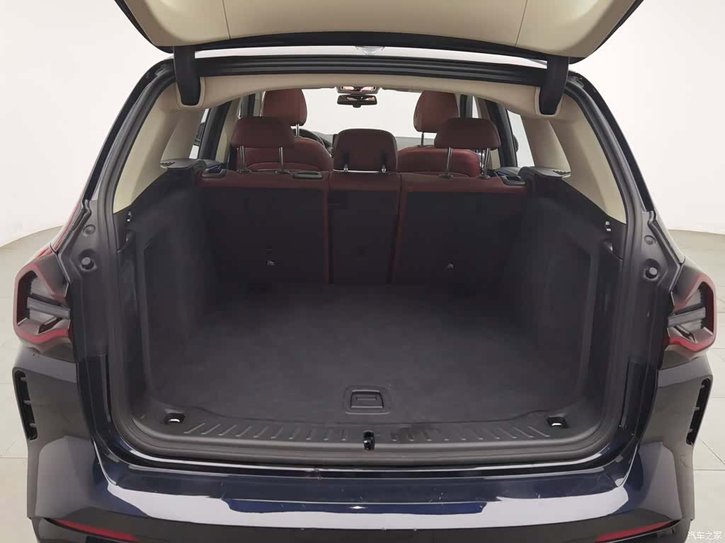 BMW iX3, 2022 16
