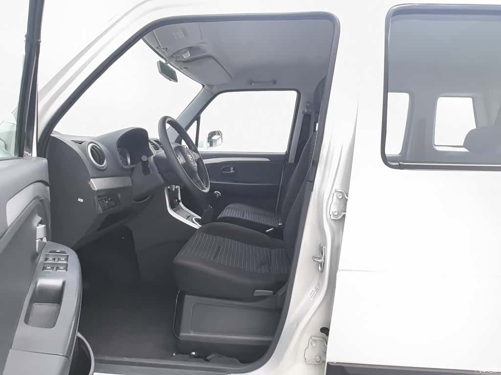 Suzuki X5, 2016 10