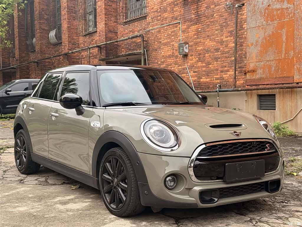 Mini Cooper, 2020 11