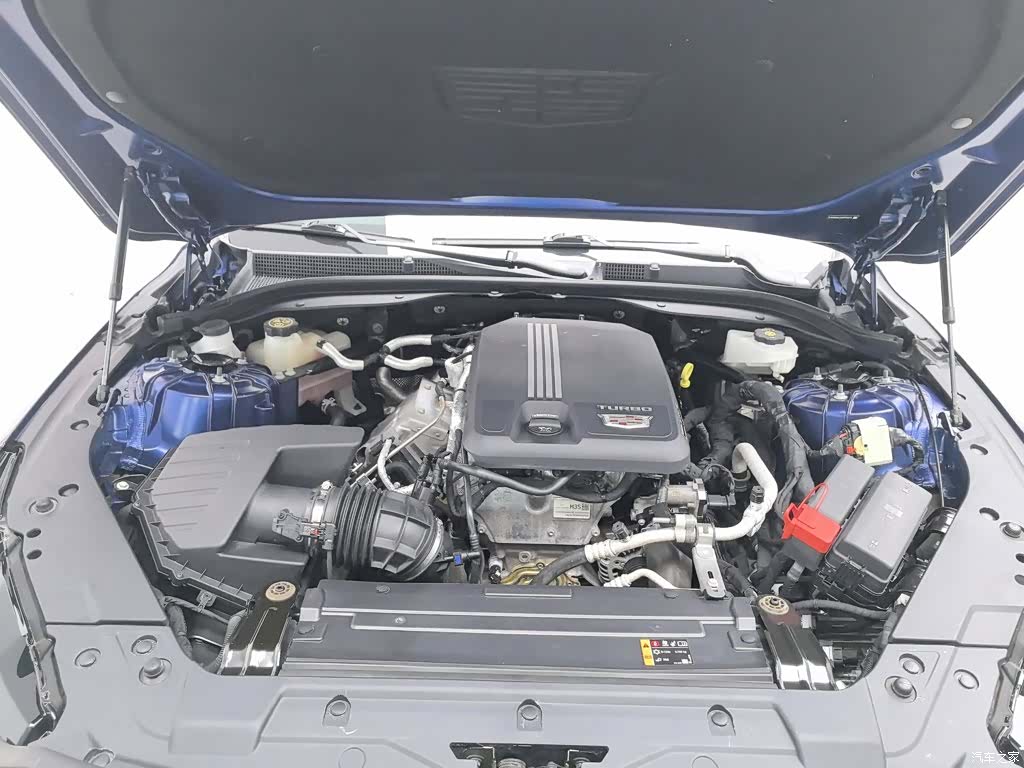 Cadillac CT5, 2023 6
