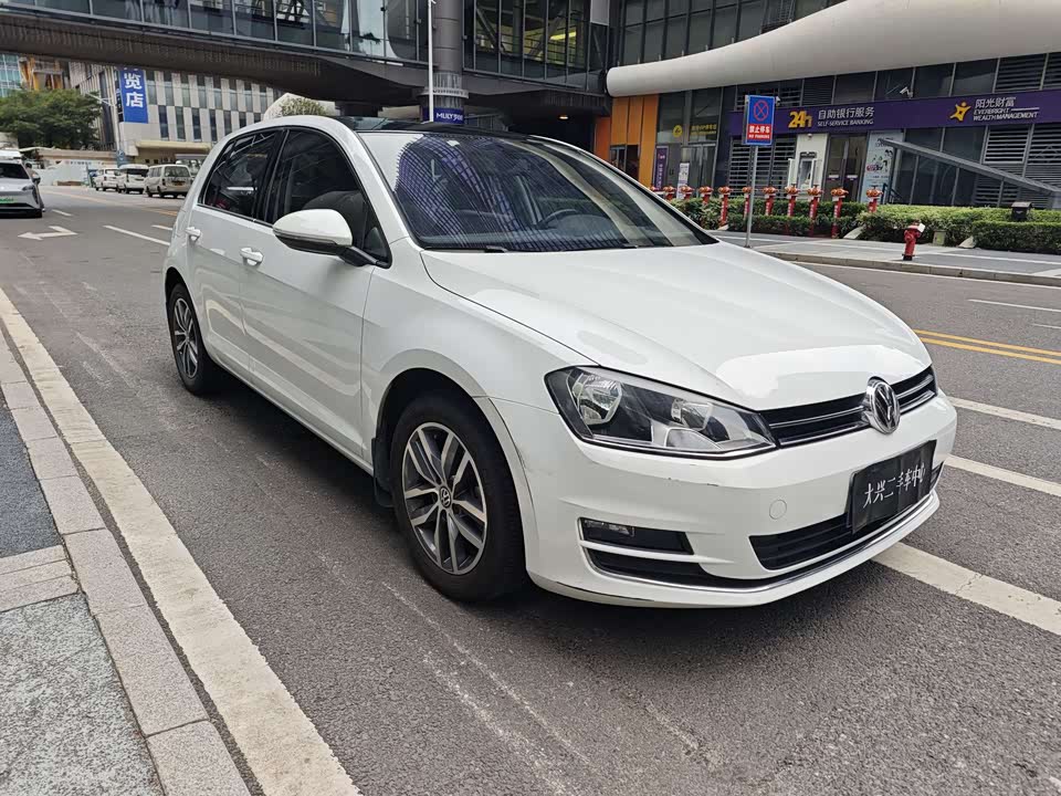 Volkswagen golf