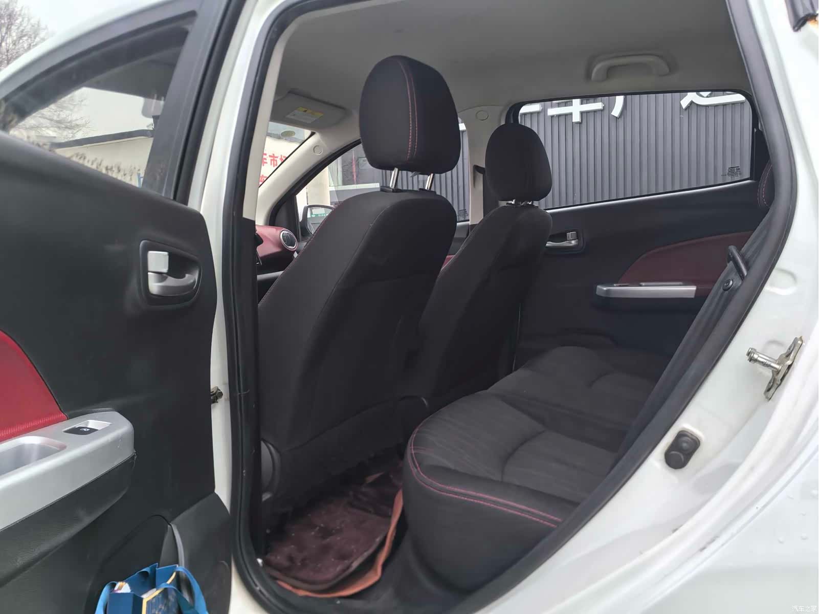 Changan EV360, 2019 8