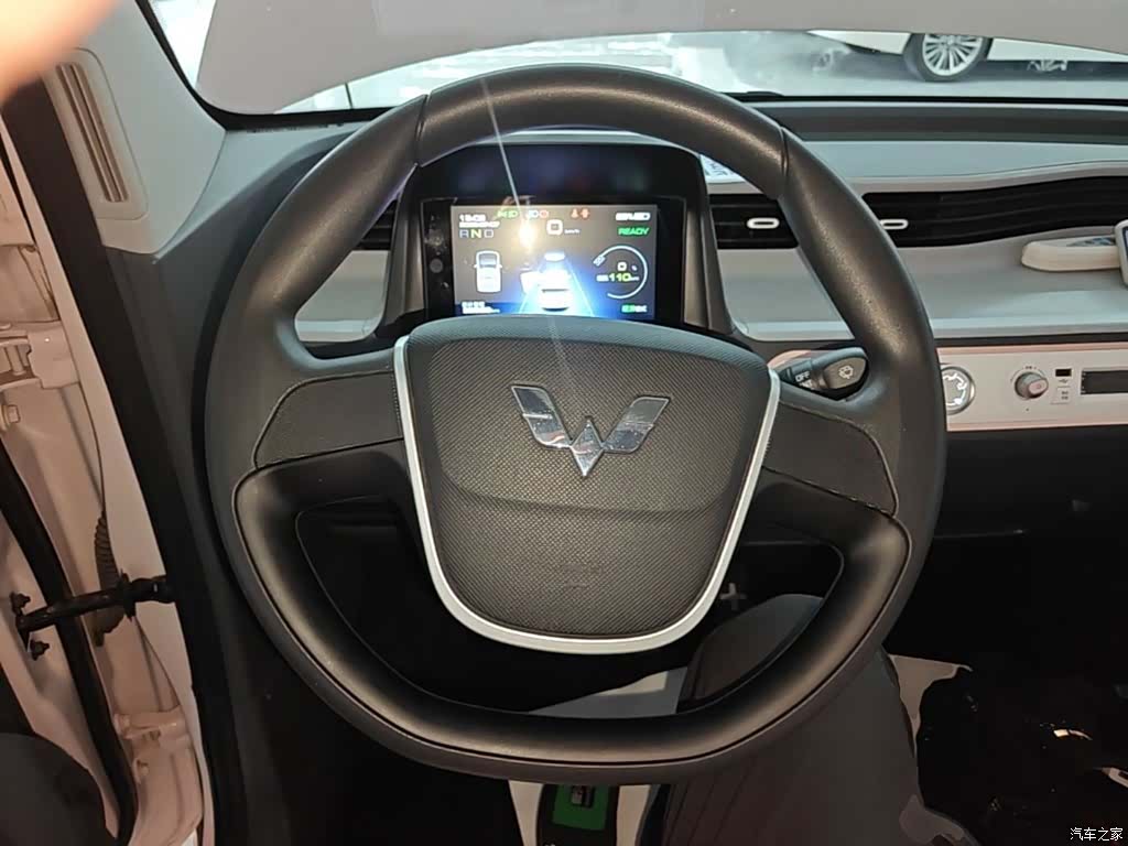 Wuling MINIEV, 2023 11