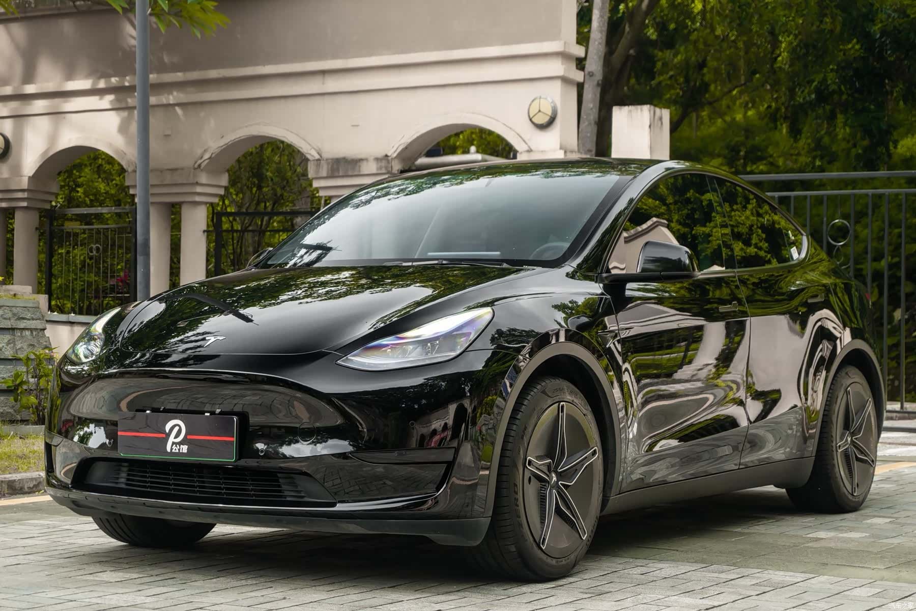 Tesla Model Y, 2022 3