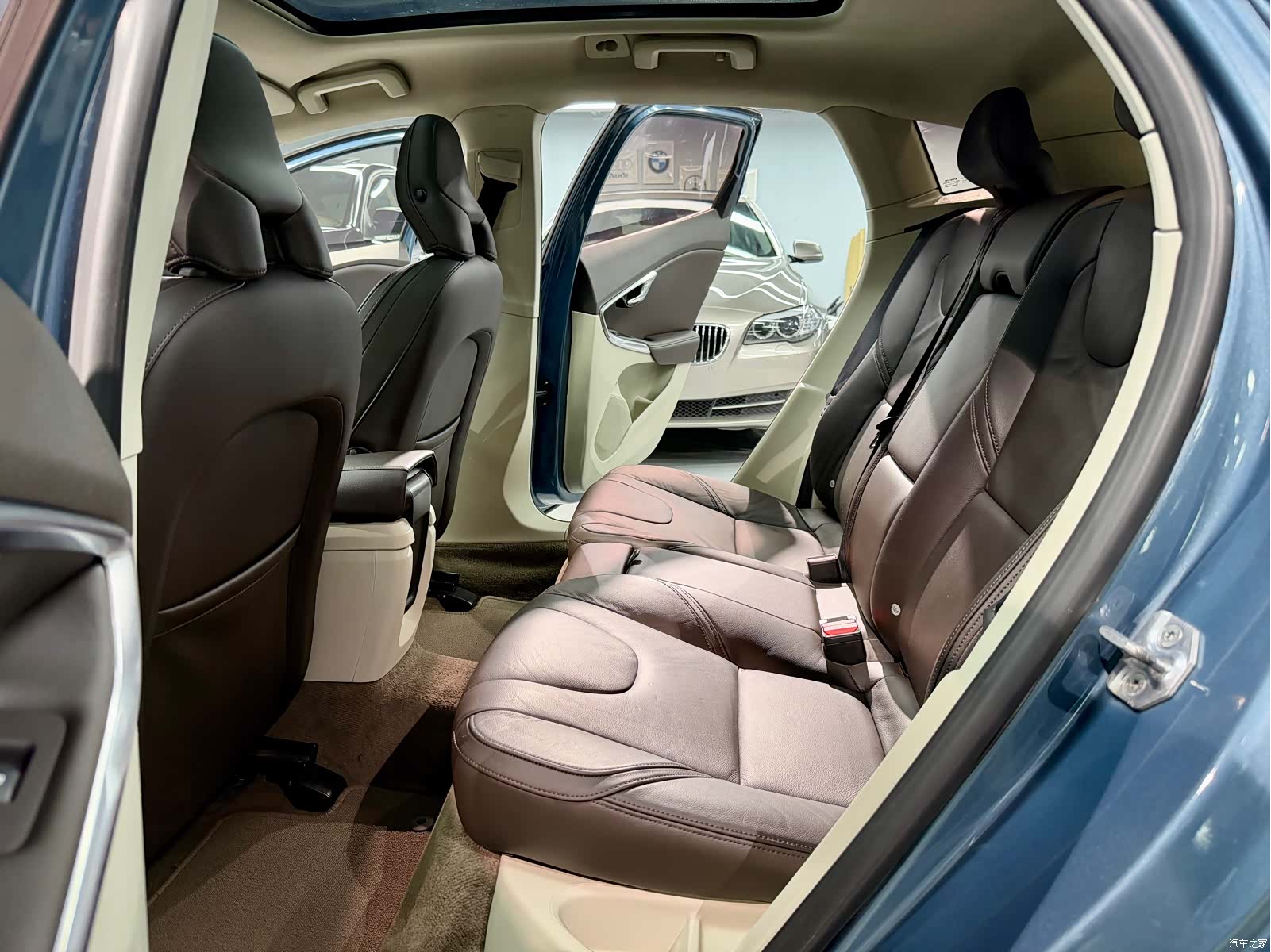 Volvo V40, 2014 10