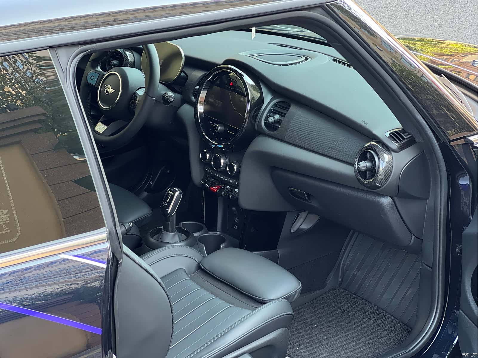 Mini Cooper, 2024 10