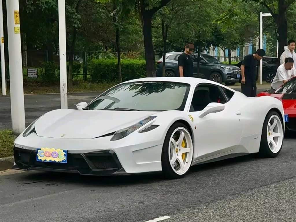Ferrari 458