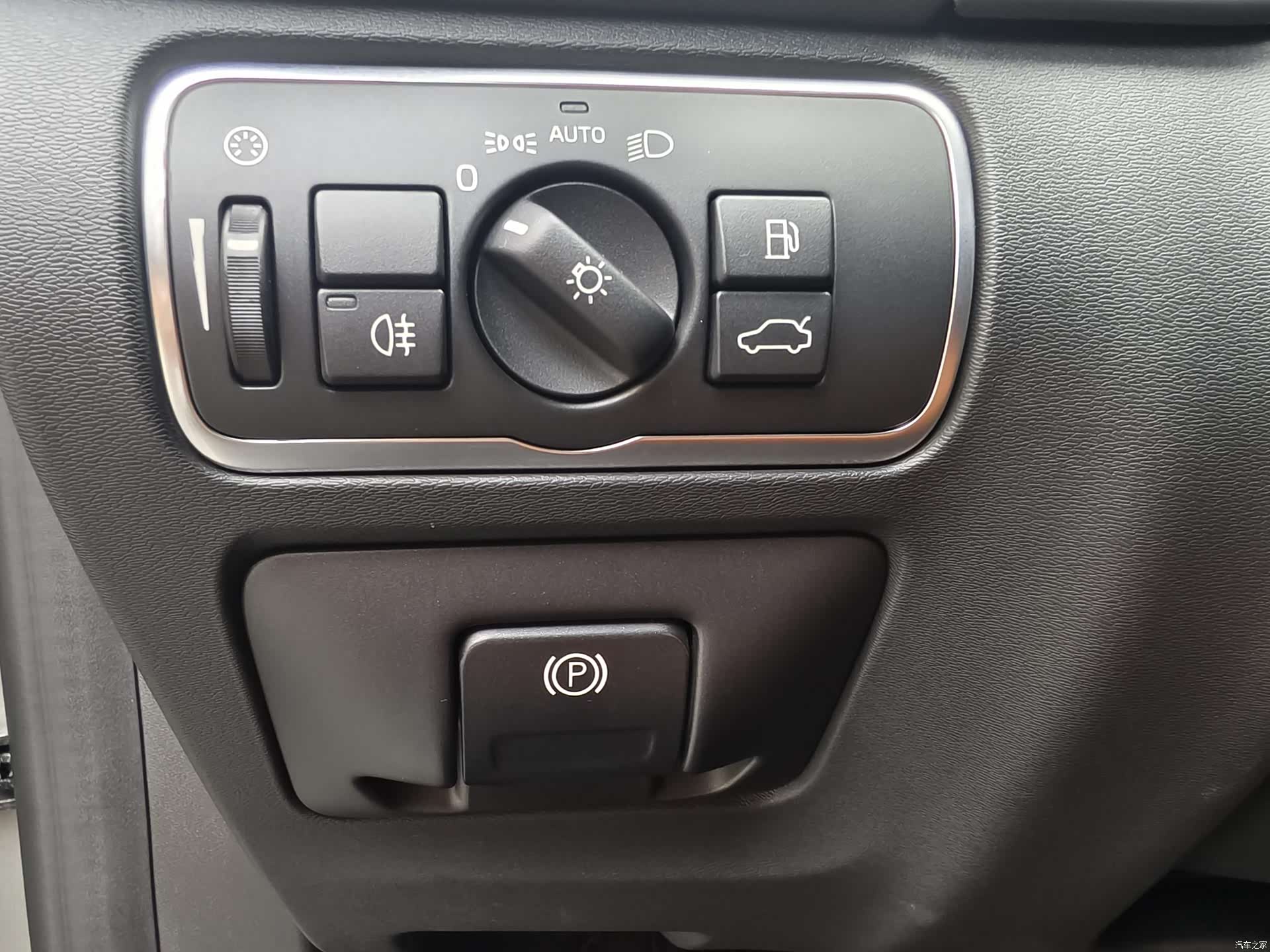 Volvo S60, 2015 19