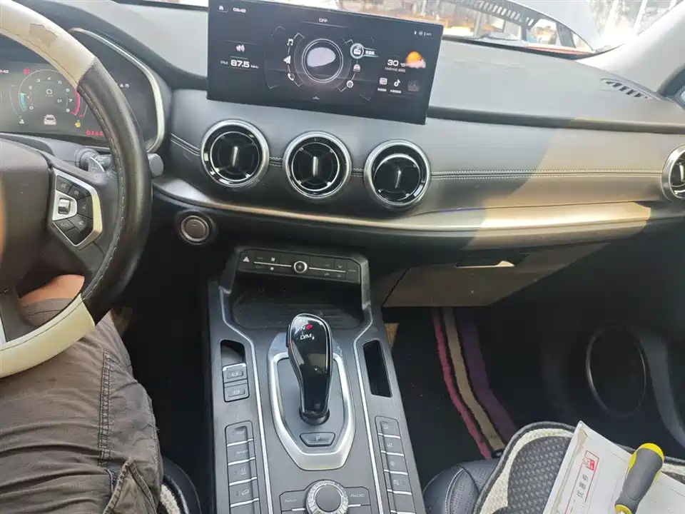 Weipai VV6