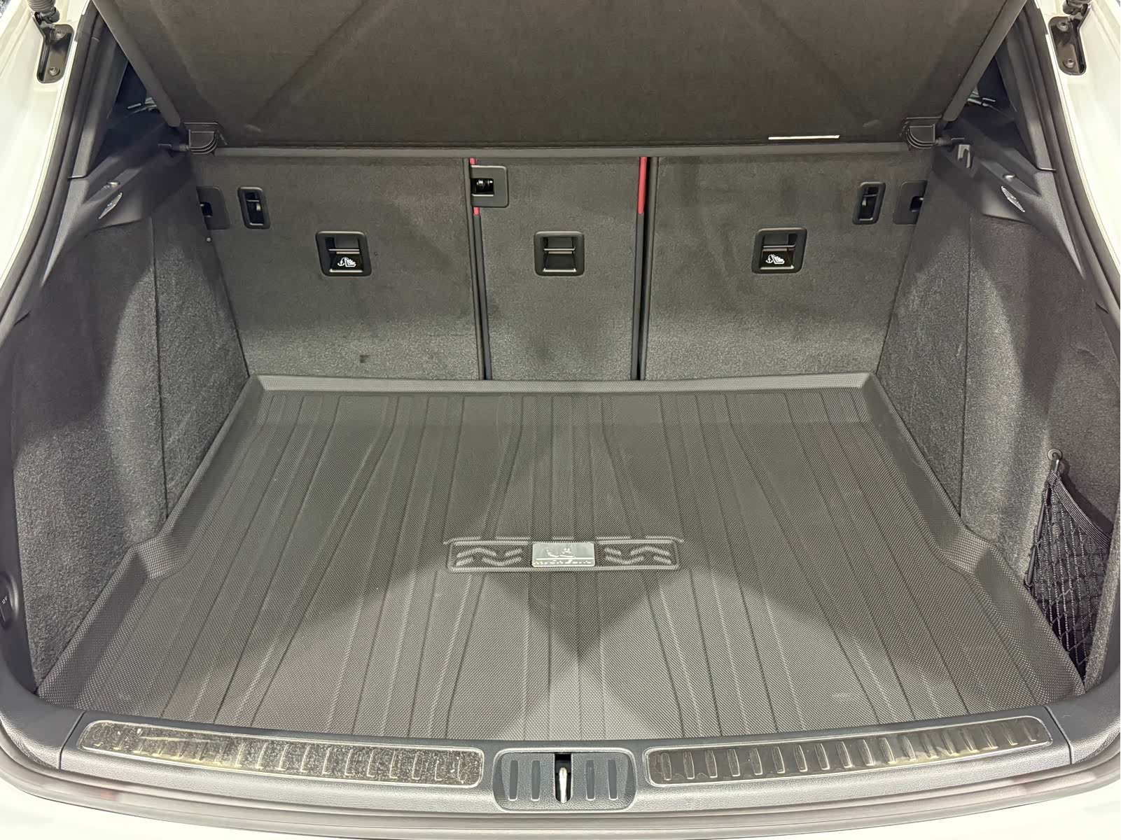 Porsche Macan, 2026 17