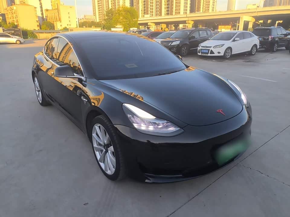 Tesla Model 3 Tesla Model 3