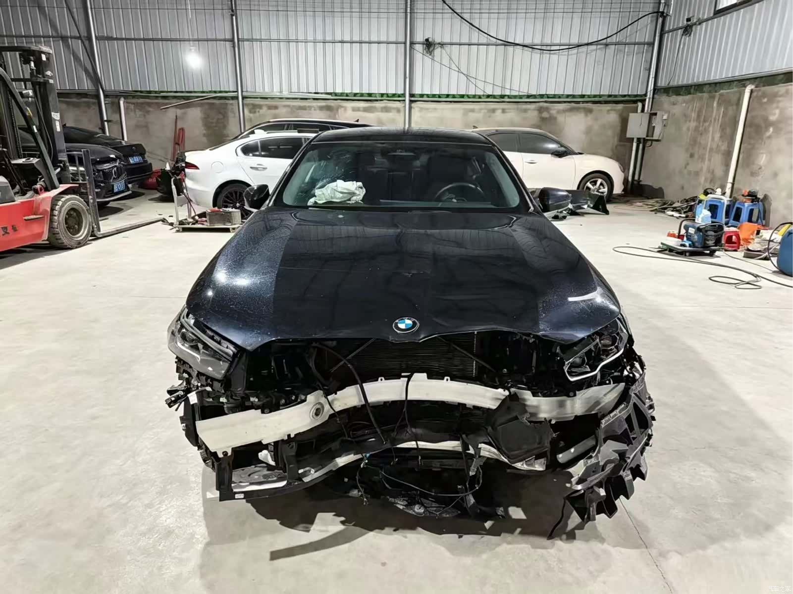 BMW 5 Series, 2025 13