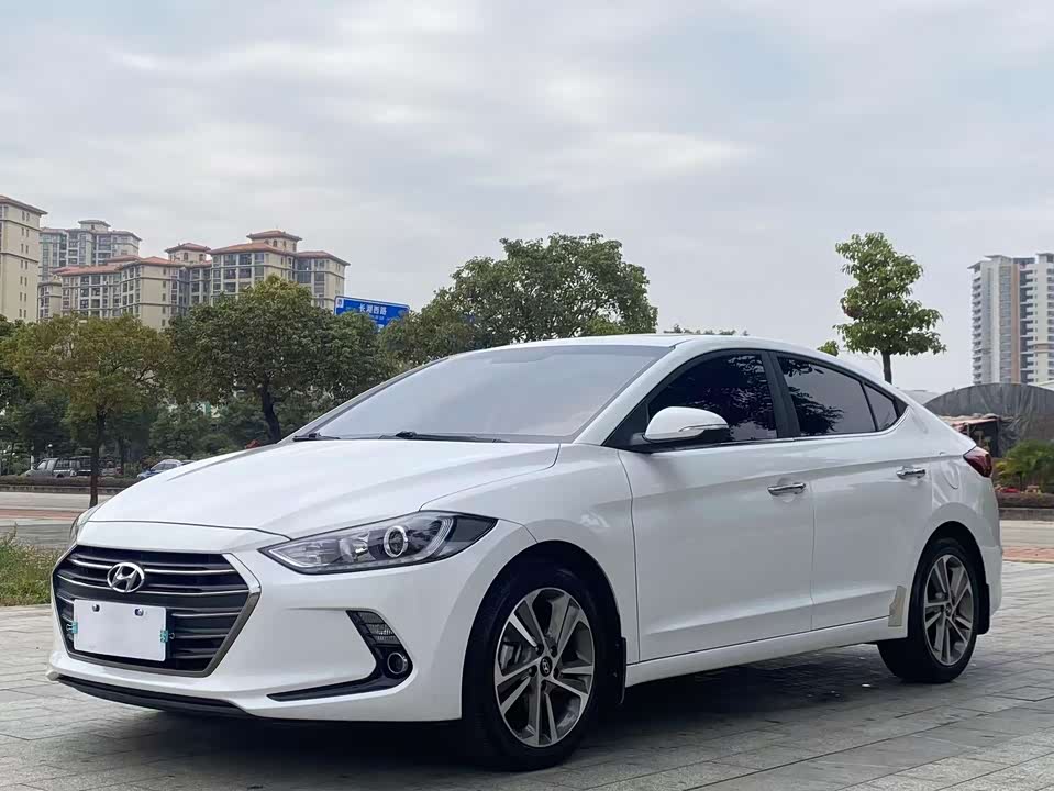 Hyundai Lead