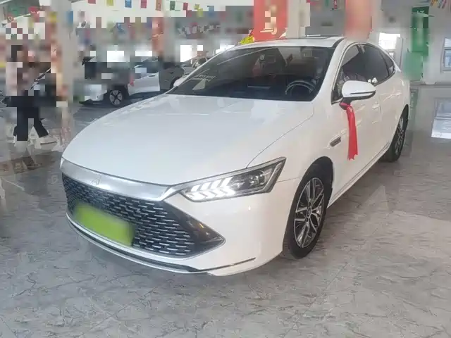 BYD Qin PLUS 2021 — купить из Китая под заказ