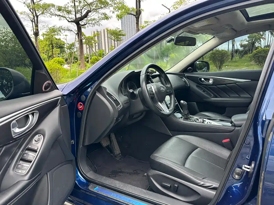Infiniti Q50L Infiniti Q50L