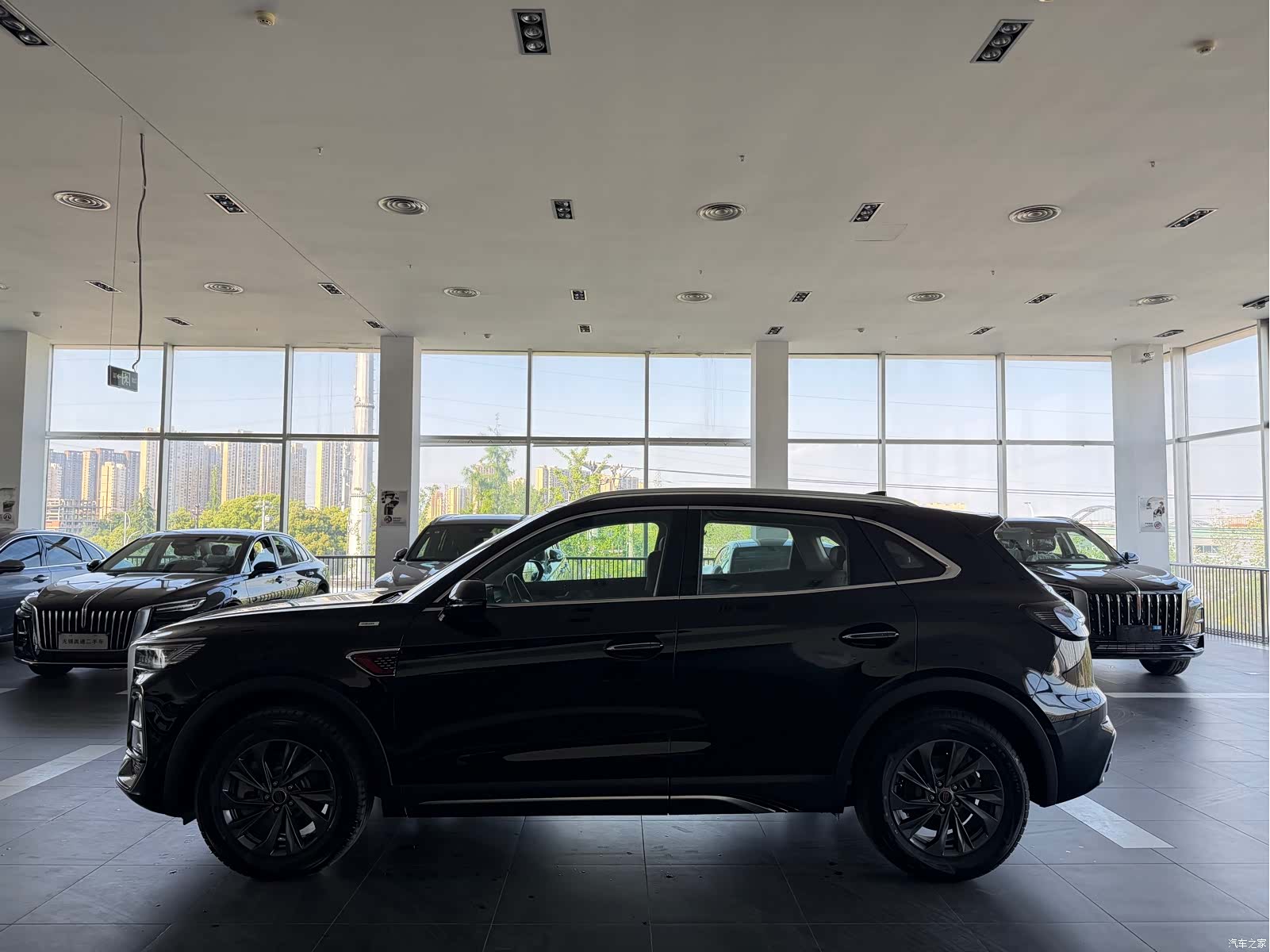 Hongqi HS5, 2026 3