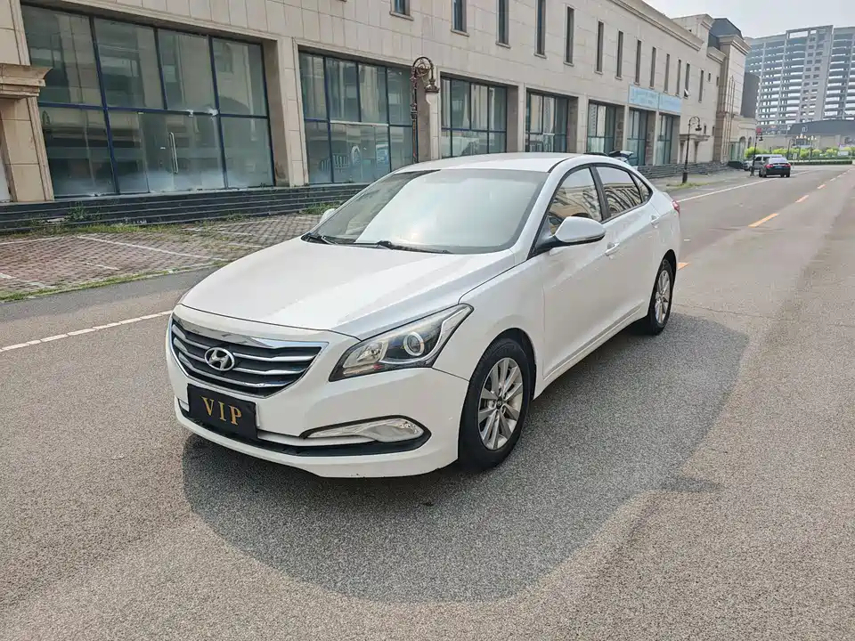 Hyundai Name picture