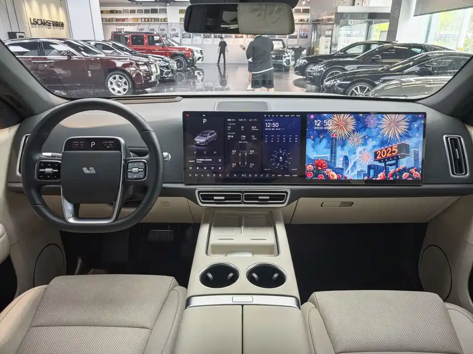 Li Auto Ideal L6